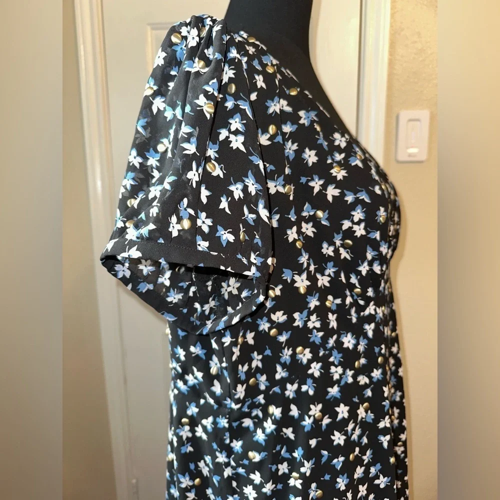 Michael Kors Black Floral V-Neck Dress XL Blue White Gold Detail Short Sleeve